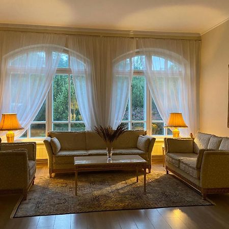 Karle Hotel Vitrupe Kültér fotó