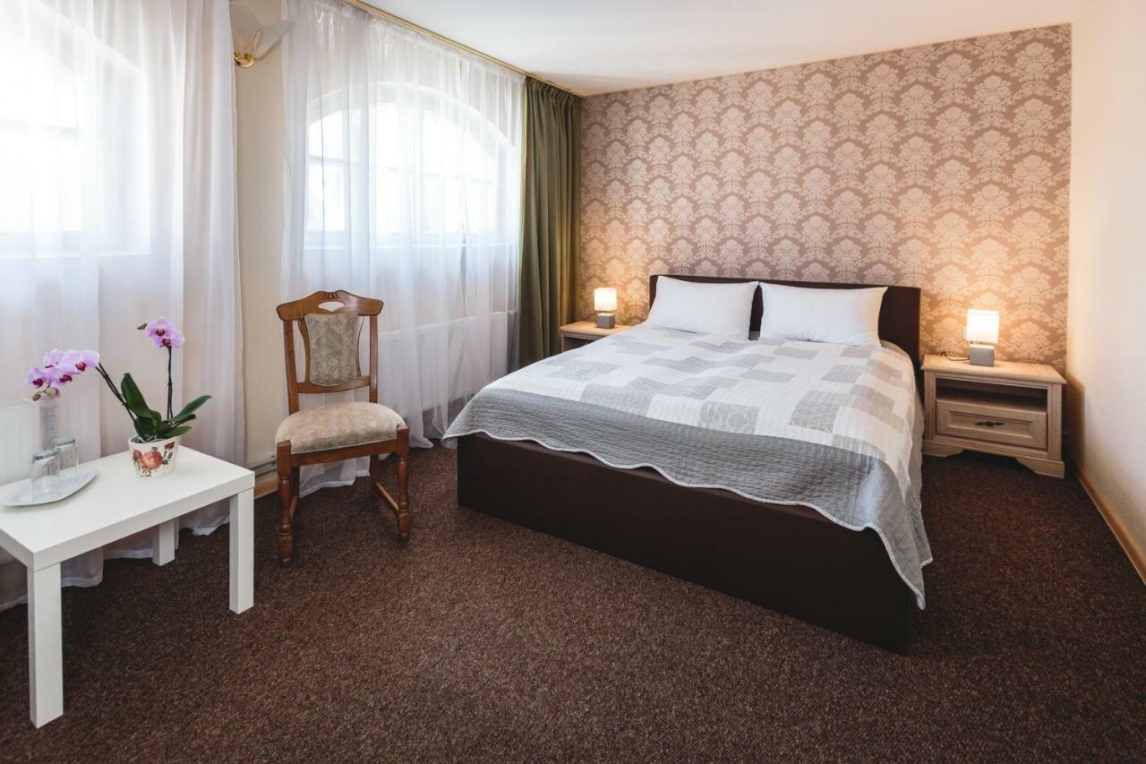 Karle Hotel Vitrupe Kültér fotó