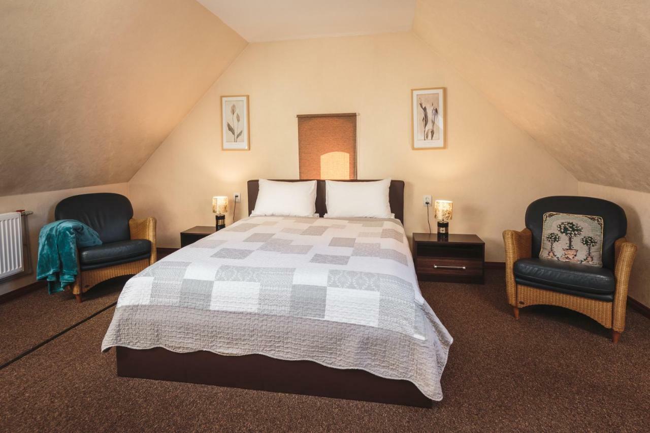Karle Hotel Vitrupe Kültér fotó